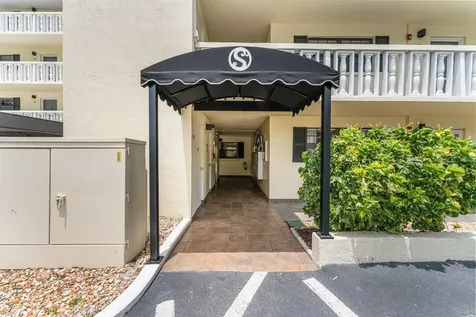 101 N Grandview Street Mount Dora FL 32757