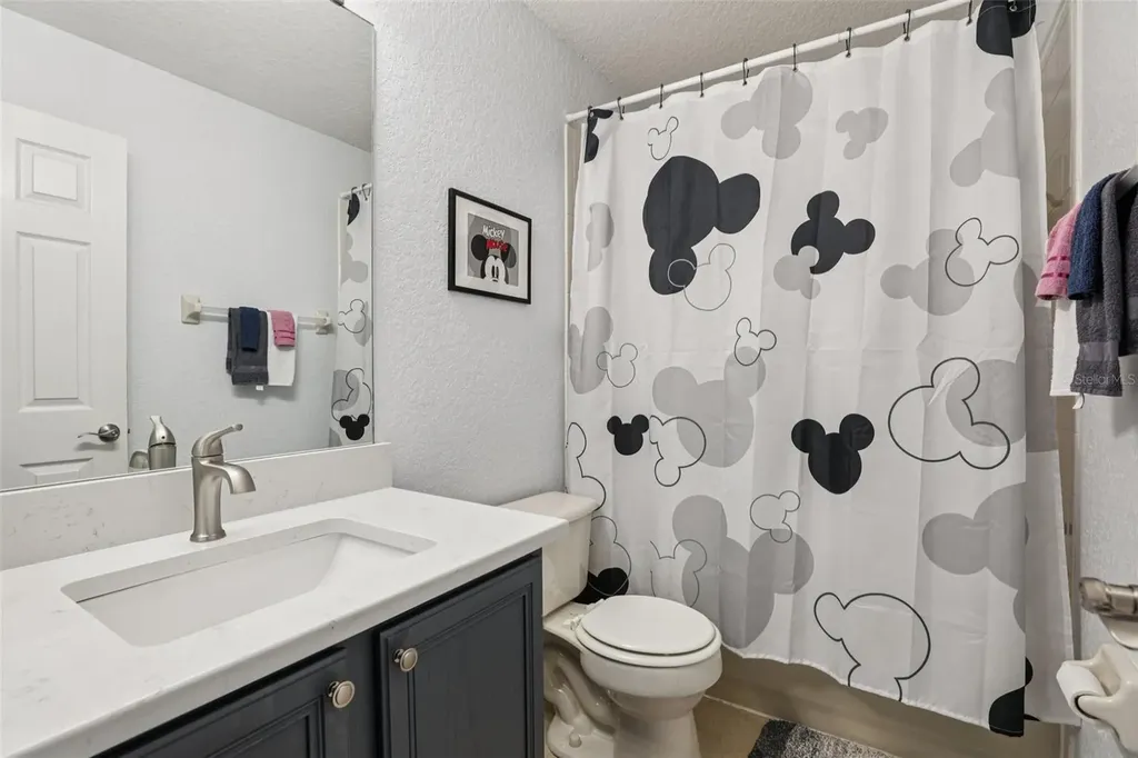 1052 Calabria Avenue Davenport FL 33897