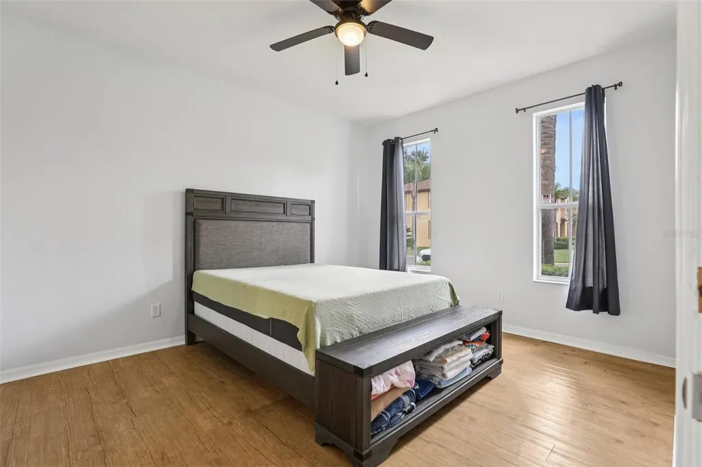 1052 Calabria Avenue Davenport FL 33897