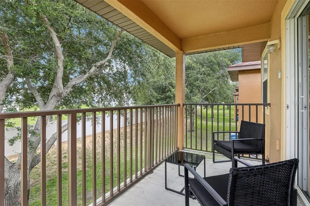 1052 Calabria Avenue Davenport FL 33897