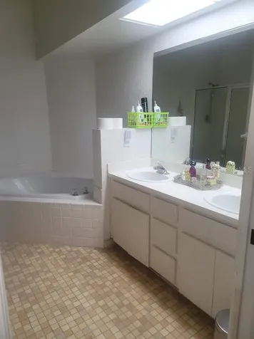 21544 Clubside Loop Lutz FL 33549