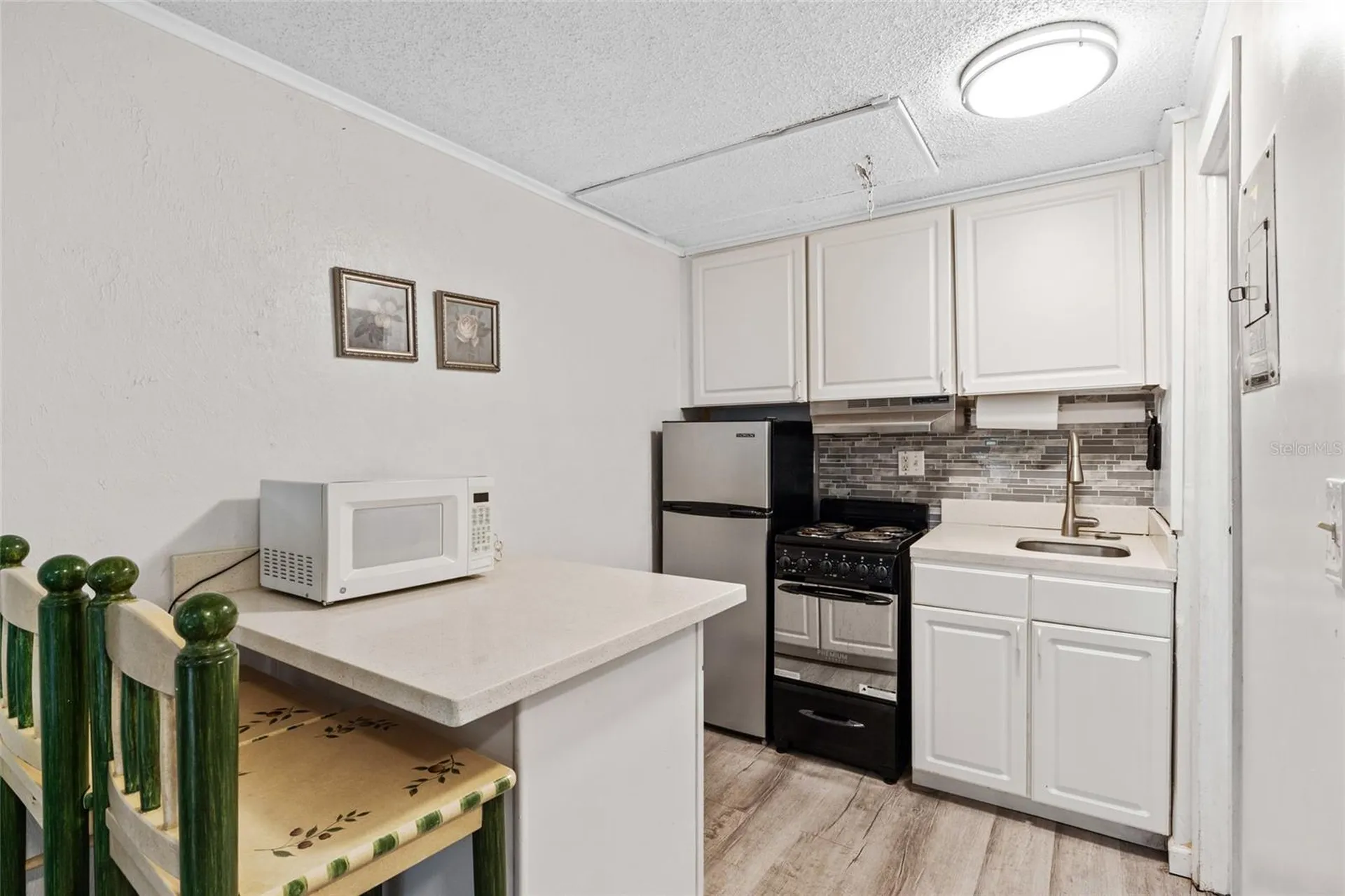 2490 SW 14th Drive Gainesville FL 32608