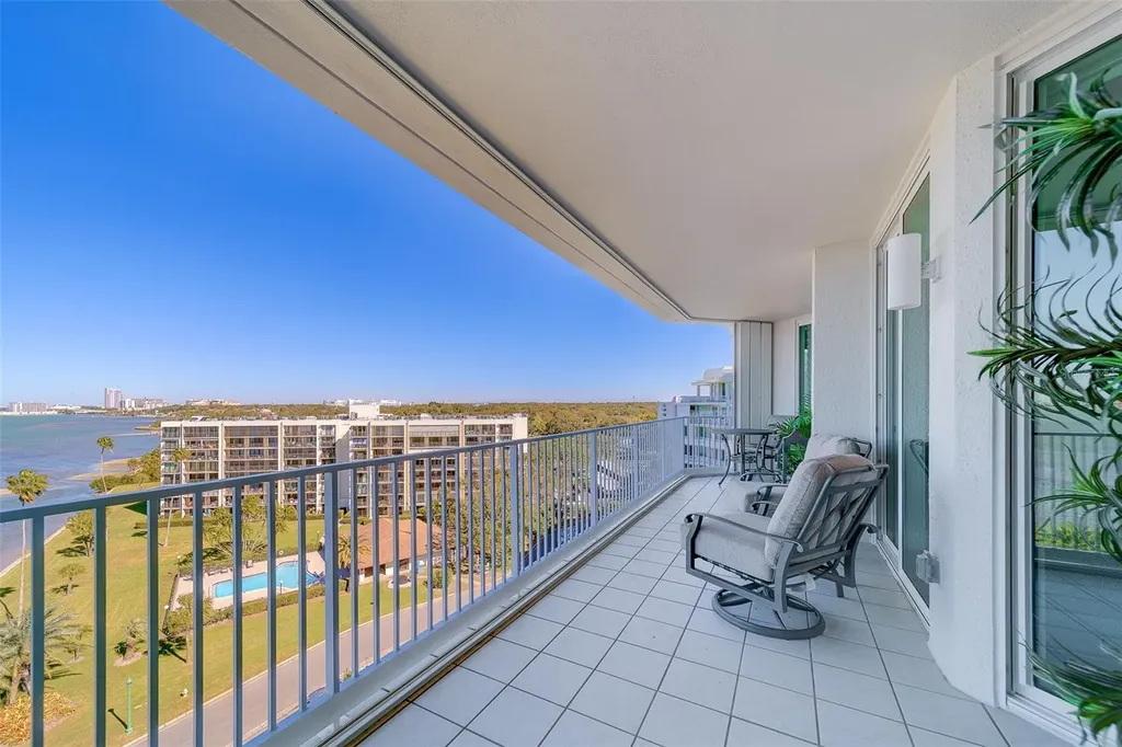 2 Seaside Lane Belleair FL 33756