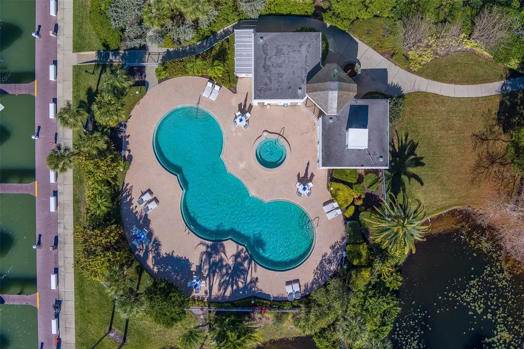2 Seaside Lane Belleair FL 33756