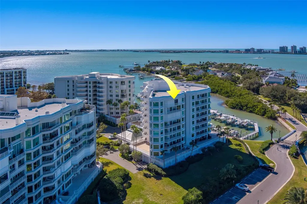 2 Seaside Lane Belleair FL 33756