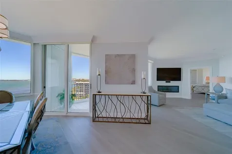 2 Seaside Lane Belleair FL 33756