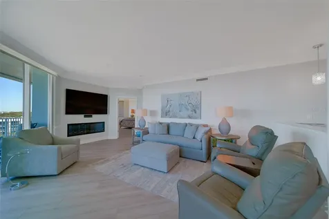 2 Seaside Lane Belleair FL 33756