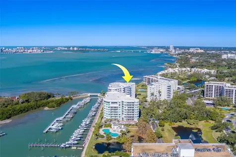 2 Seaside Lane Belleair FL 33756