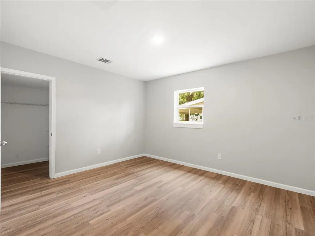 7571 Ridge Road Seminole FL 33772