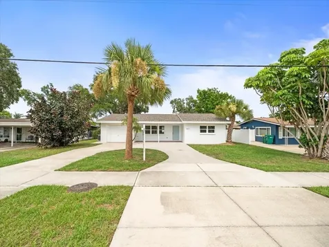 7571 Ridge Road Seminole FL 33772