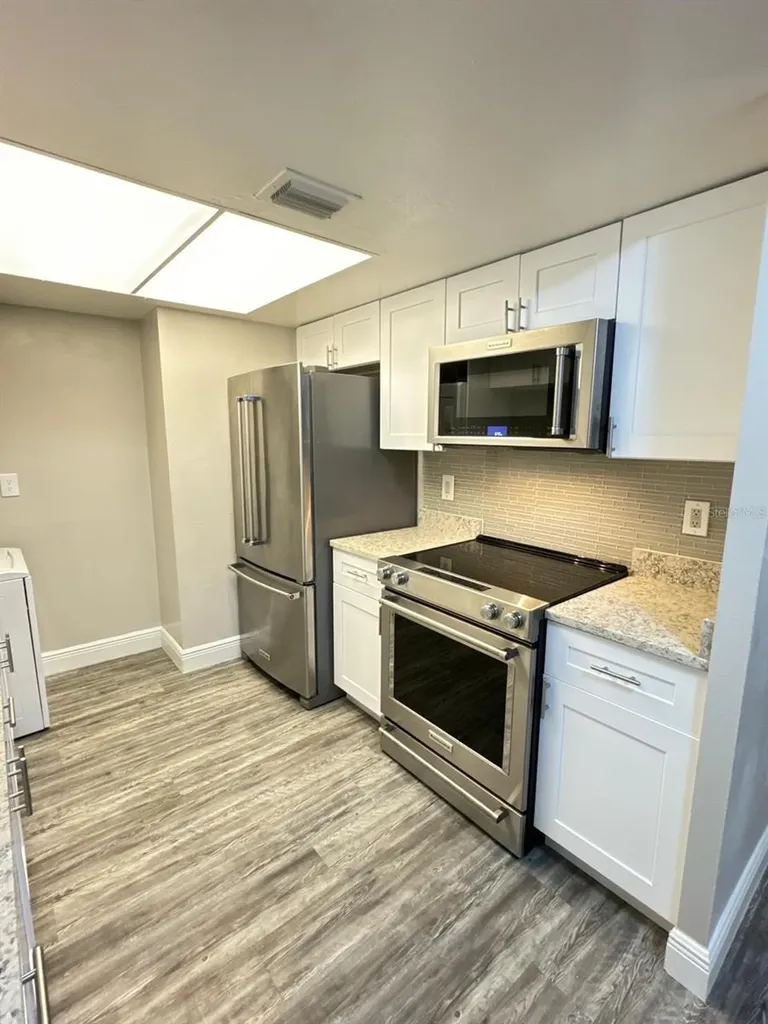 5967 Village Circle Orlando FL 32822