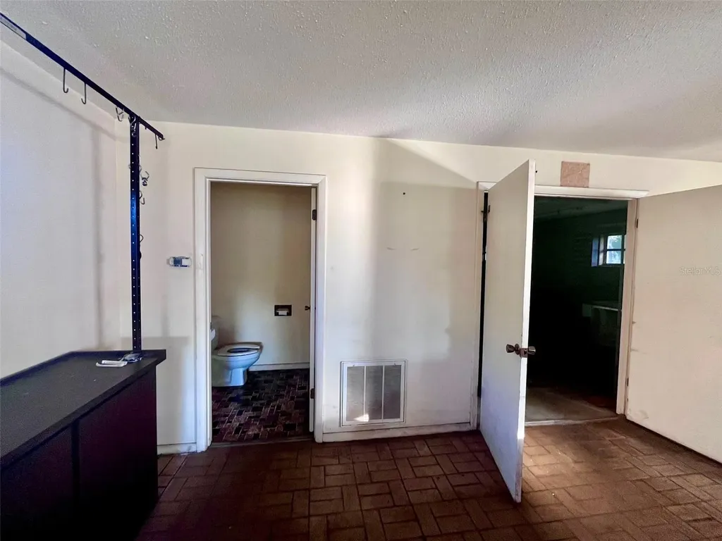 7103 N Carl G Rose Highway Hernando FL 34442