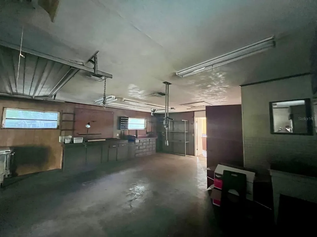 7103 N Carl G Rose Highway Hernando FL 34442