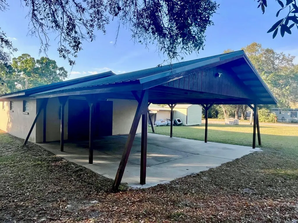 7103 N Carl G Rose Highway Hernando FL 34442