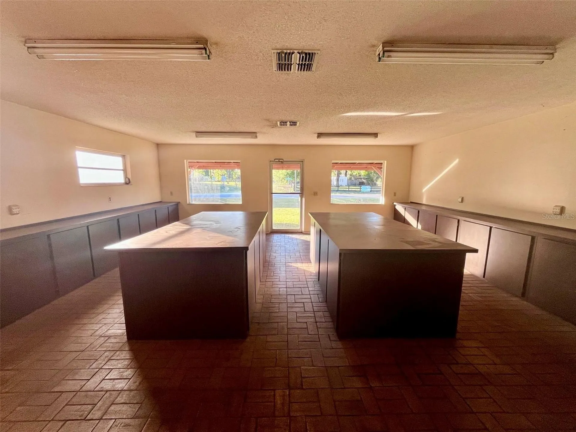 7103 N Carl G Rose Highway Hernando FL 34442