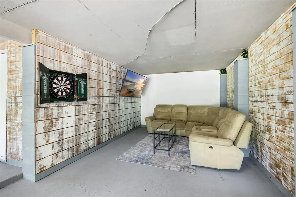 34147 Ringwalt Drive Dade City FL 33523
