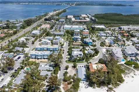 3720 Gulf Drive Holmes Beach FL 34217