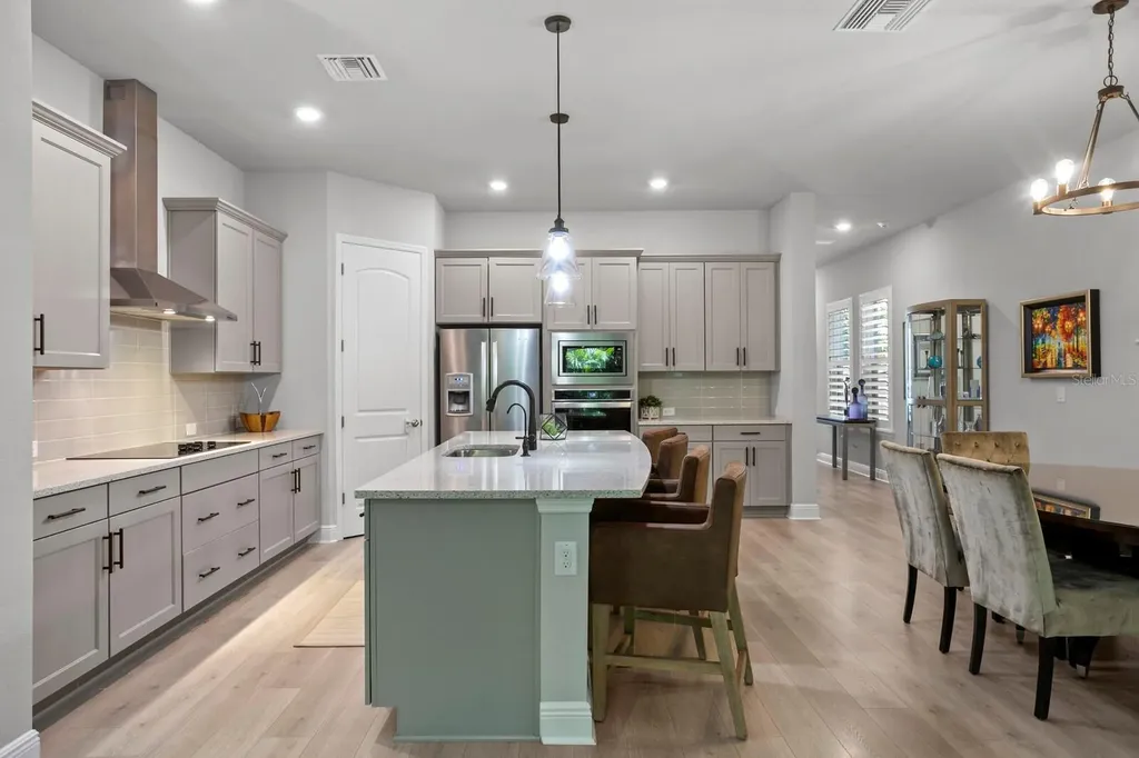 408 S Matanzas Avenue Tampa FL 33609
