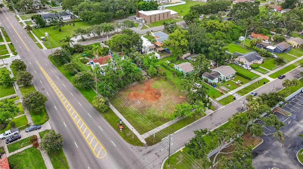 2946 22nd Avenue S St Petersburg FL 33712