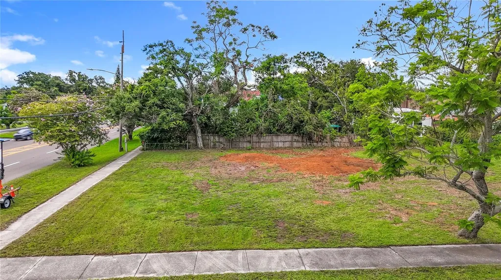 2946 22nd Avenue S St Petersburg FL 33712