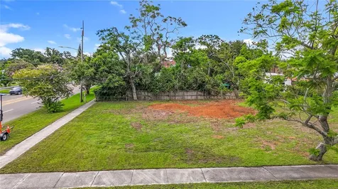 2946 22nd Avenue S St Petersburg FL 33712