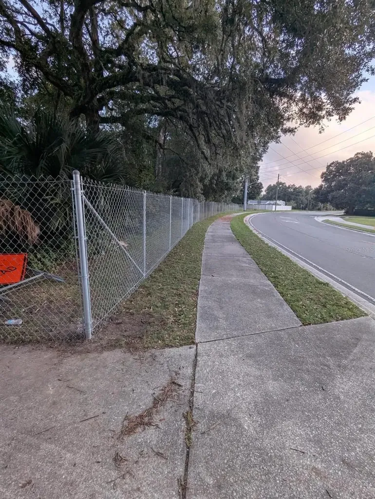 4900 Baymeadows Road Jacksonville FL 32217