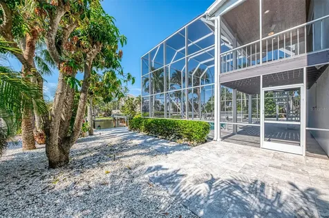 412 Treasure Boat Way Sarasota FL 34242