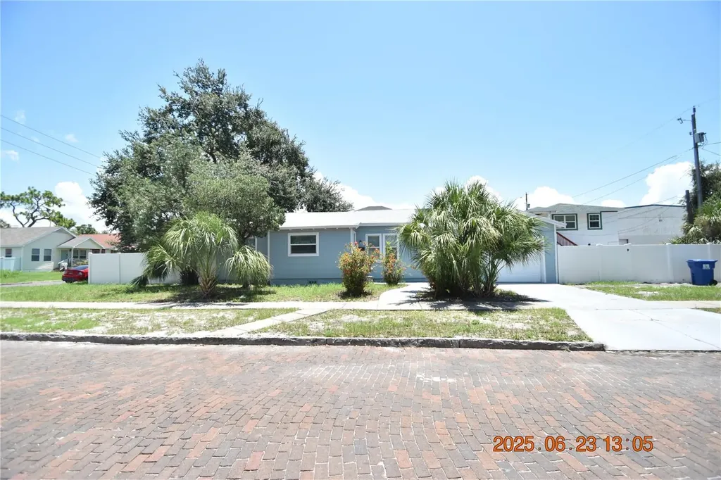 200 24th Street S St Petersburg FL 33712