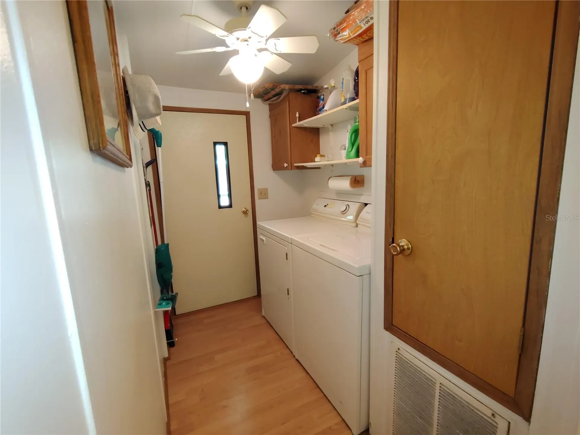 52 Outlet Drive Lake Panasoffkee FL 33538