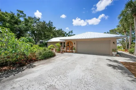1733 Belvidere Road Englewood FL 34223