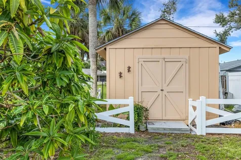 1733 Belvidere Road Englewood FL 34223