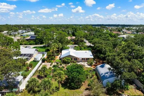 1733 Belvidere Road Englewood FL 34223