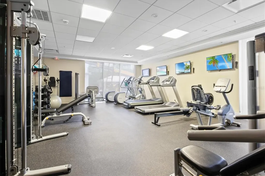 2425 Gulf Of Mexico Drive Longboat Key FL 34228