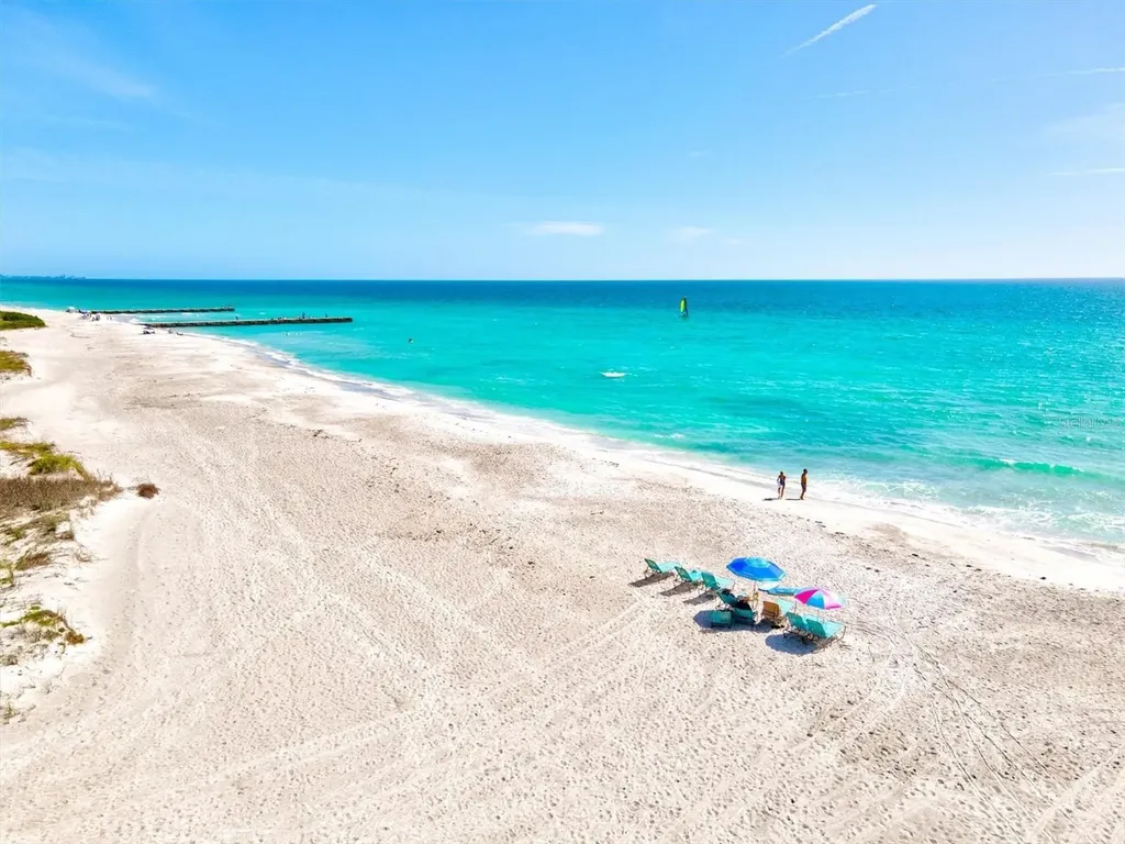 2425 Gulf Of Mexico Drive Longboat Key FL 34228