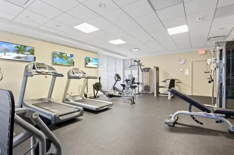 2425 Gulf Of Mexico Drive Longboat Key FL 34228