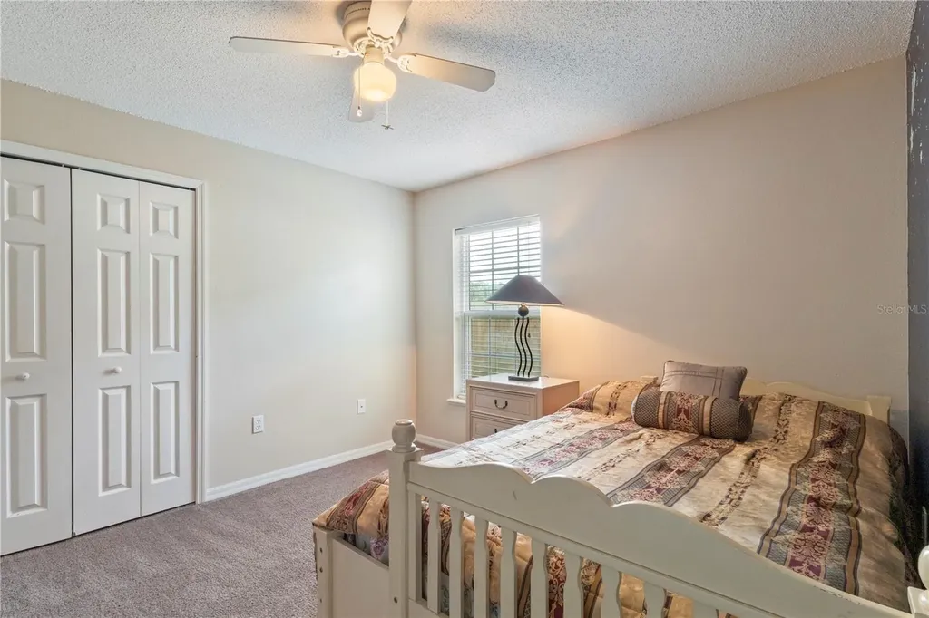 7804 Country Chase Avenue Lakeland FL 33810