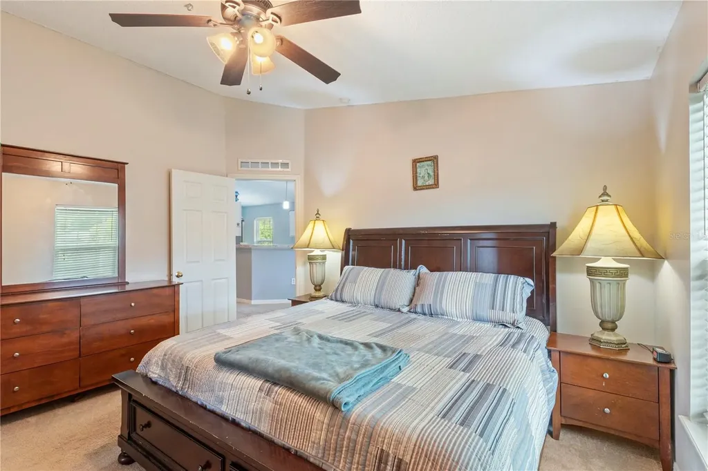 7804 Country Chase Avenue Lakeland FL 33810
