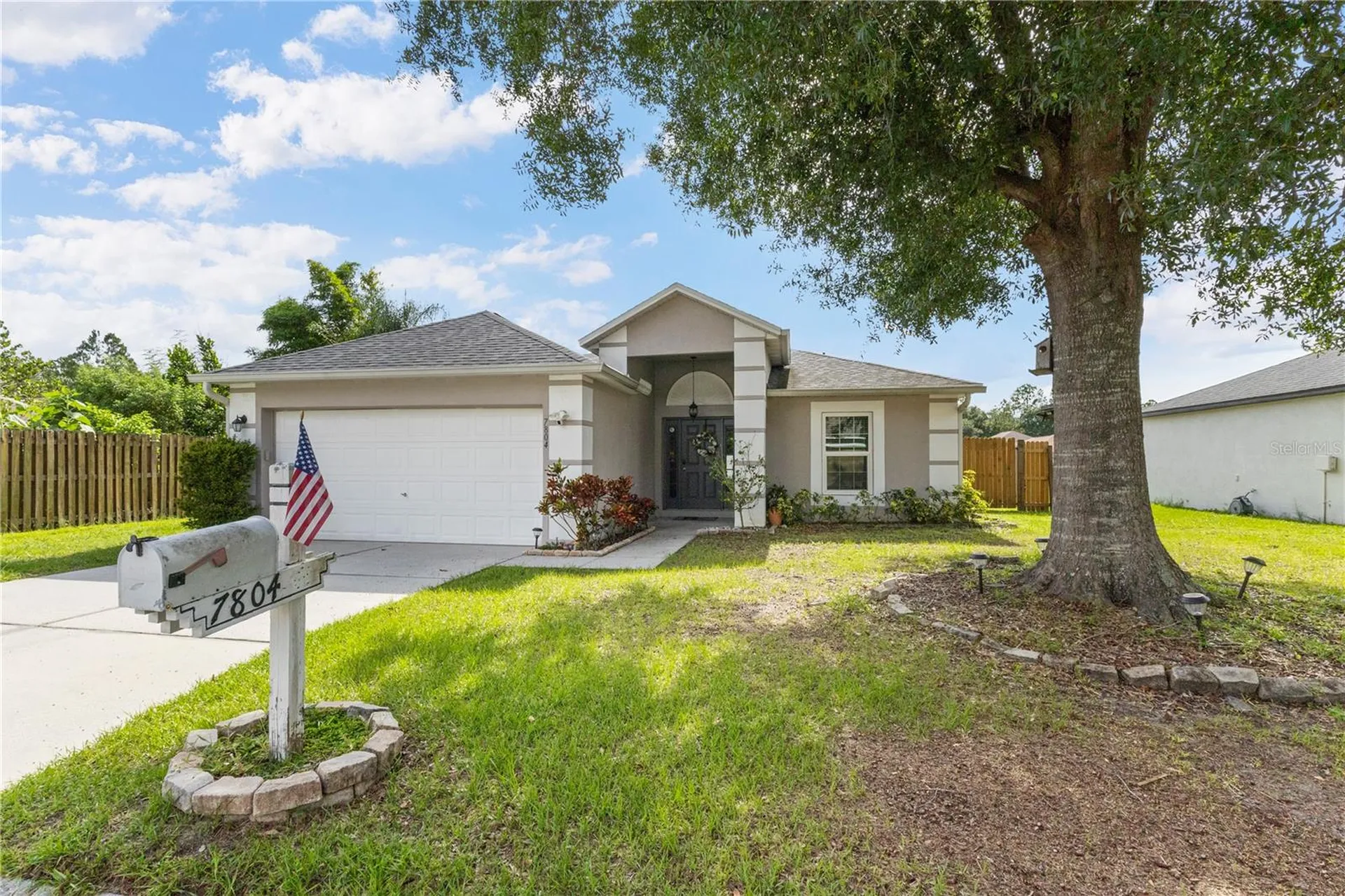 7804 Country Chase Avenue Lakeland FL 33810