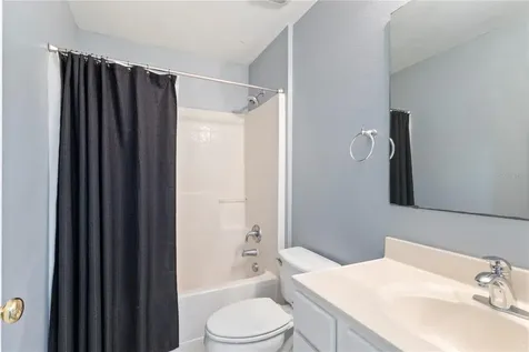 7804 Country Chase Avenue Lakeland FL 33810