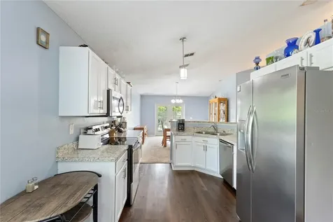 7804 Country Chase Avenue Lakeland FL 33810