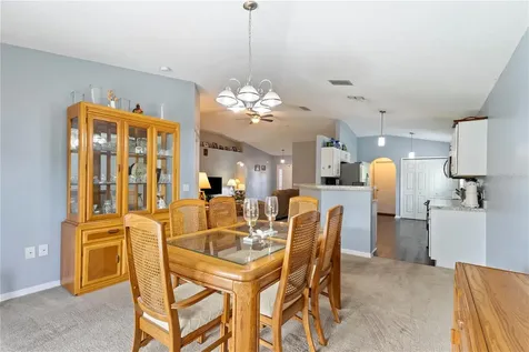 7804 Country Chase Avenue Lakeland FL 33810