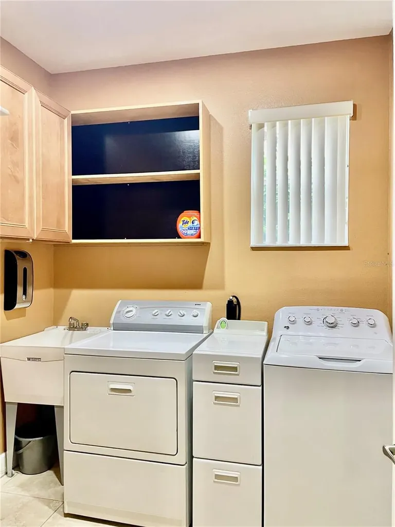 2111 Rocky Bluff Court Oviedo FL 32765