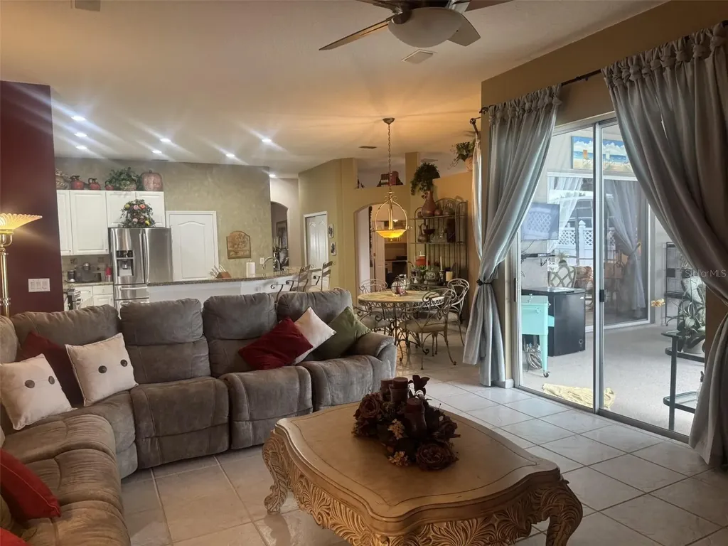 10303 Newington Drive Orlando FL 32836