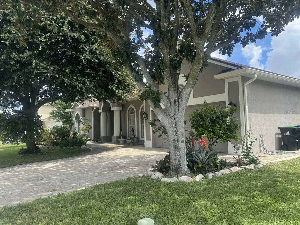 10303 Newington Drive Orlando FL 32836