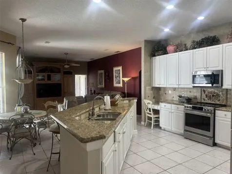 10303 Newington Drive Orlando FL 32836
