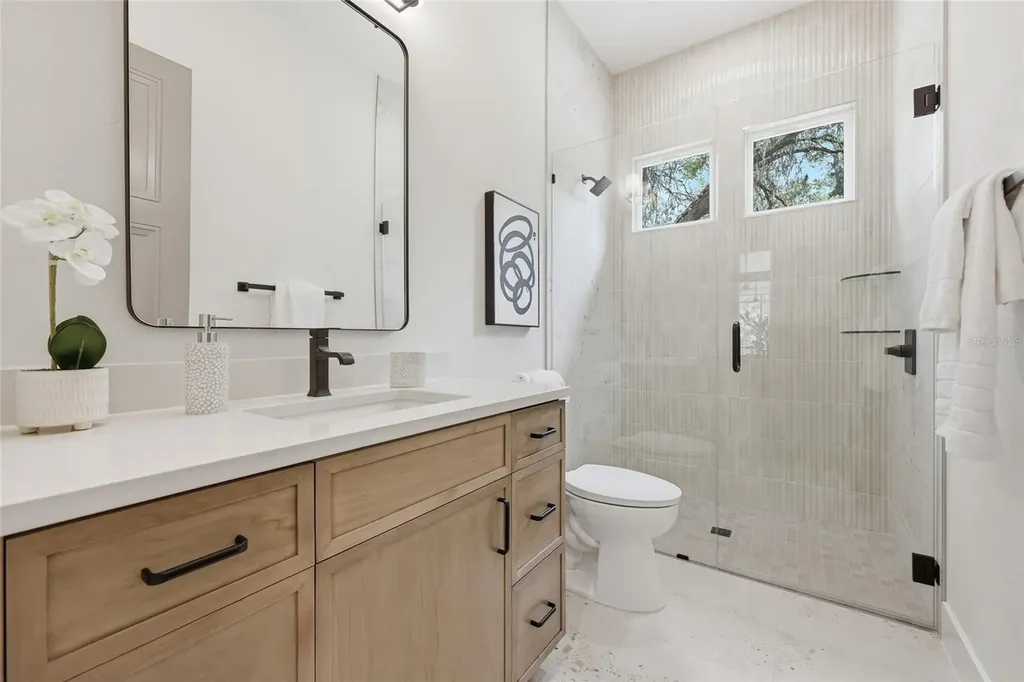5864 NW 90th Street Gainesville FL 32653