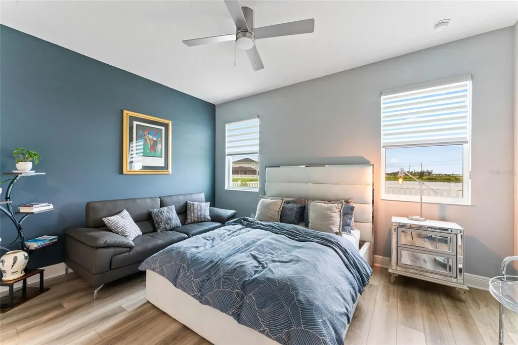9368 Sandy Bluffs Circle Parrish FL 34219
