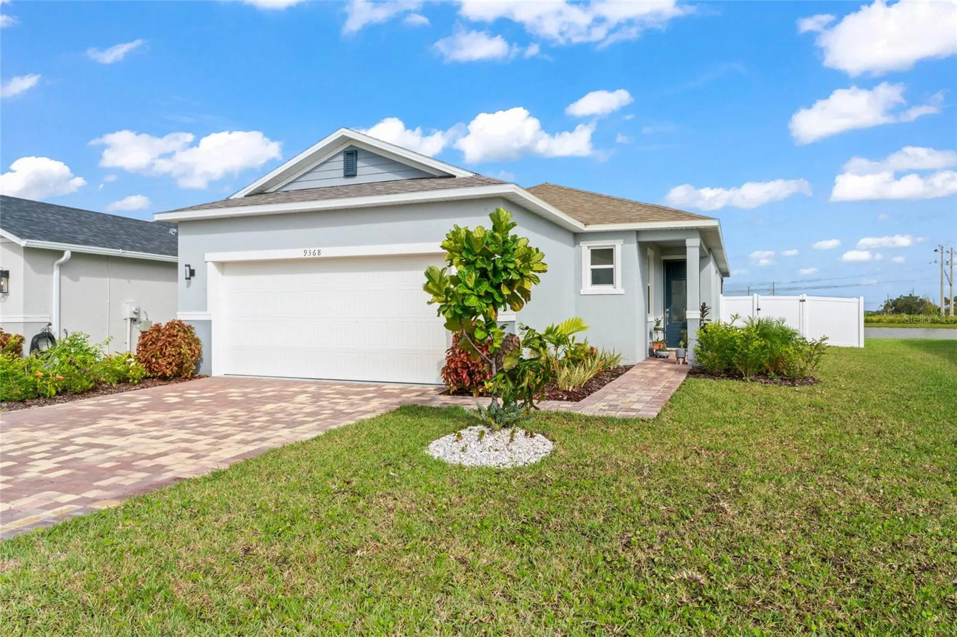 9368 Sandy Bluffs Circle Parrish FL 34219