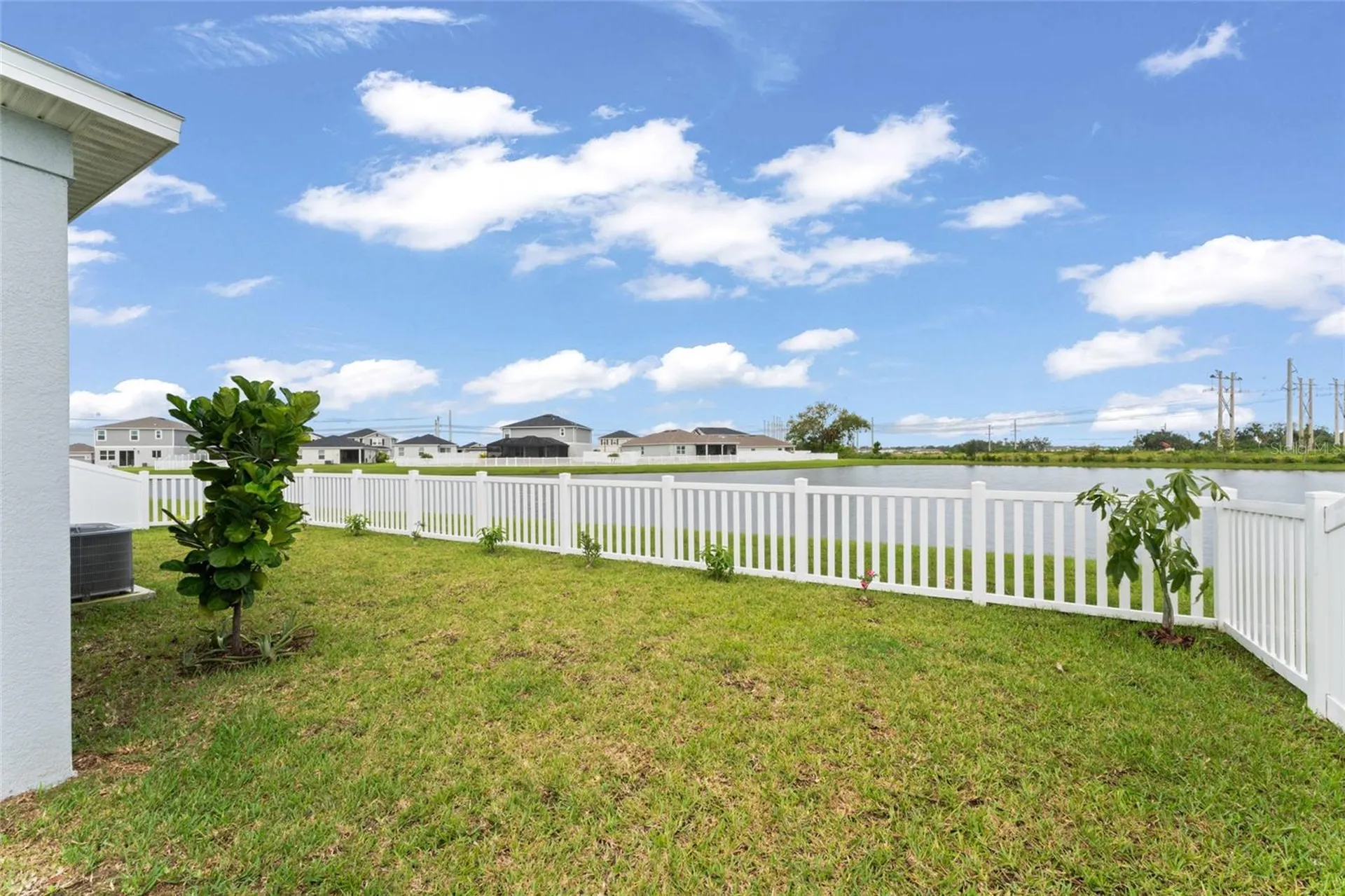 9368 Sandy Bluffs Circle Parrish FL 34219