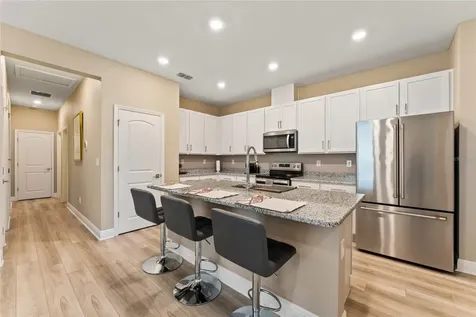 9368 Sandy Bluffs Circle Parrish FL 34219
